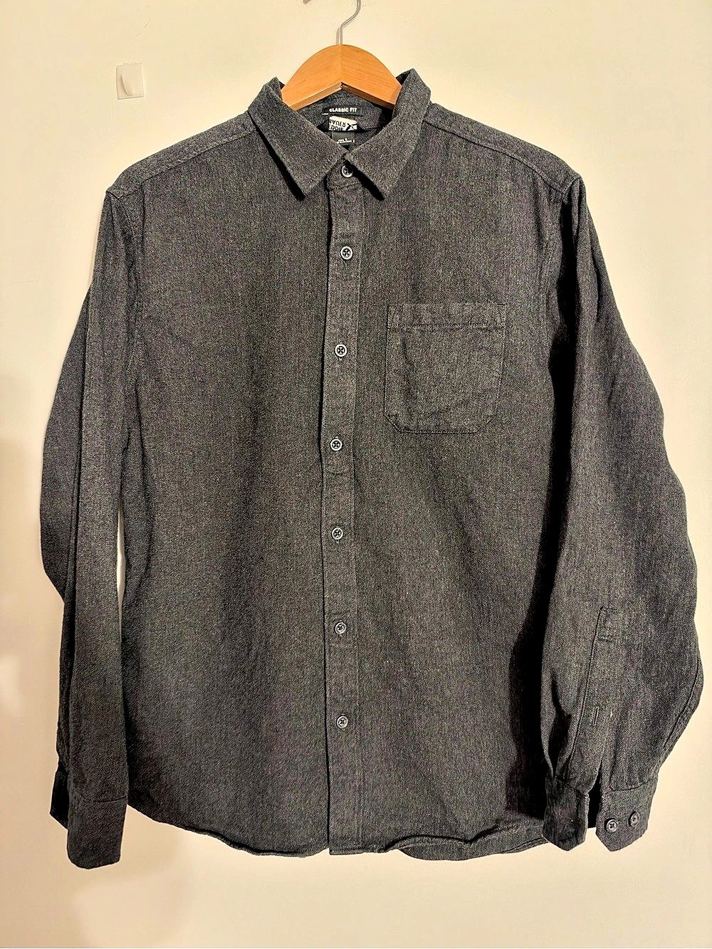 Eddie Bauer Classic Fit Herringbone Flannel Shirt Gray Large